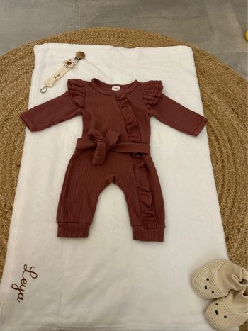 Combinaison pyjama bébé fille 0-3 mois très bon état
