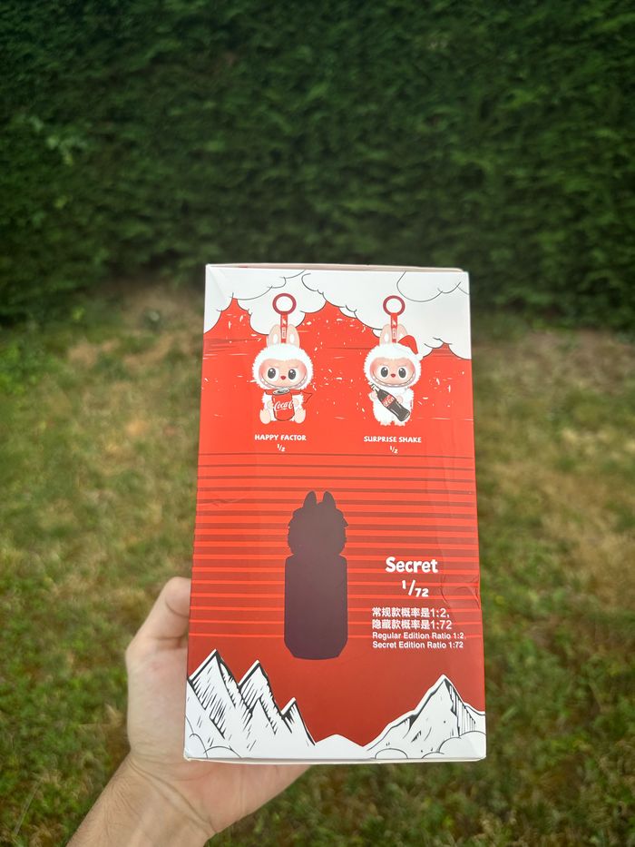 Pop Mart Labubu The monsters Vinyl Face Coca Cola - photo numéro 2