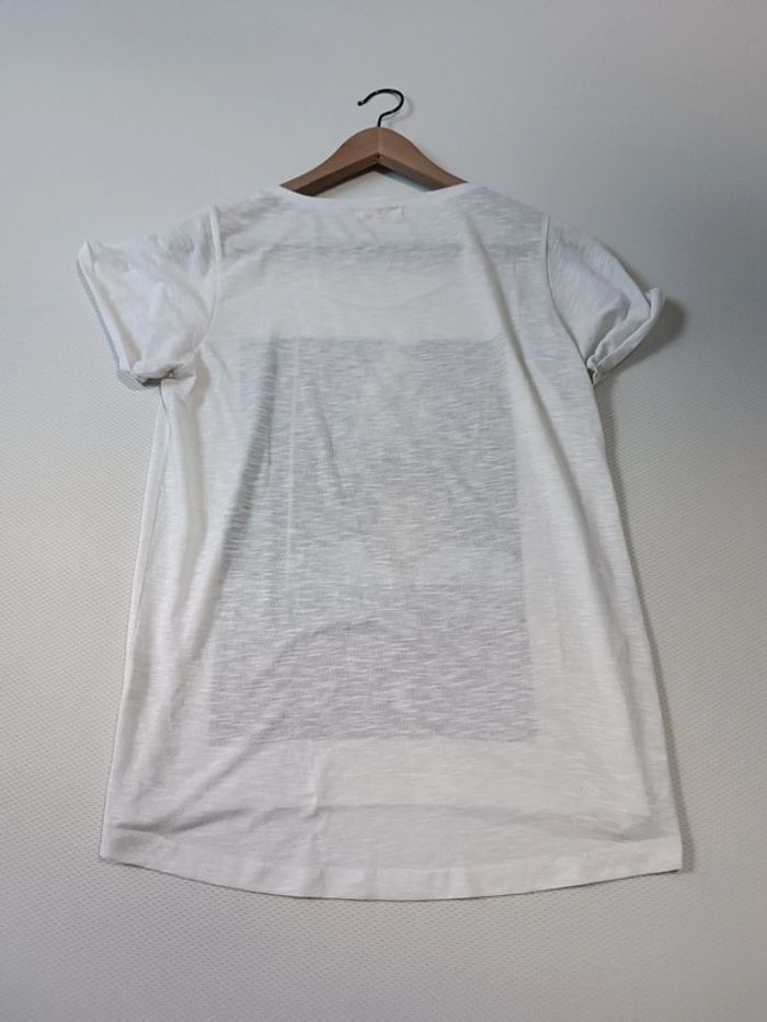 T-shirt blanc avec dessins M - photo numéro 4