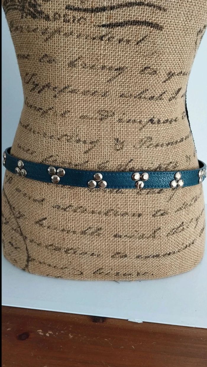 Ceinture bleu canard ronds doré 90 cm - photo numéro 7