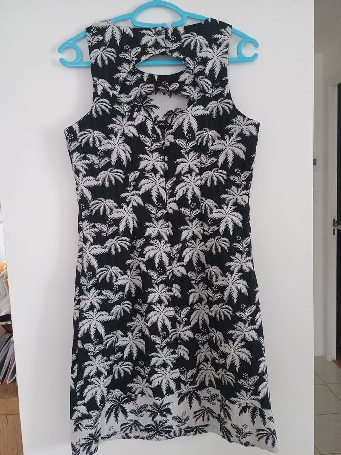 Robe été femme la fée maraboutée taille 38 🌴 - photo numéro 2
