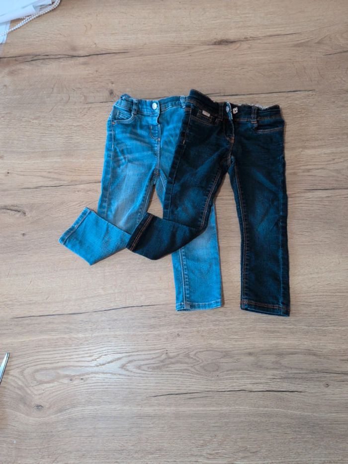Lot de jeans Taille 2 ans