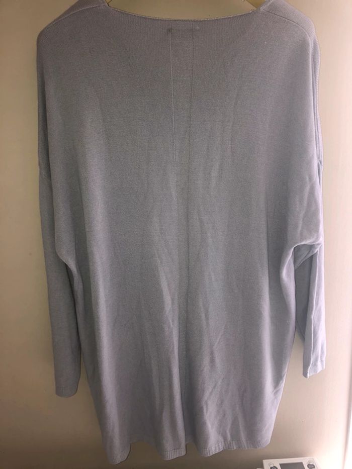 Joli pull long et fin - photo numéro 5
