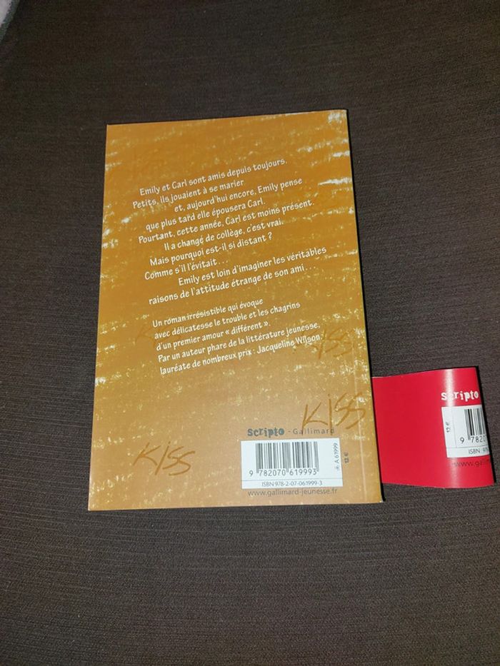 Livre Kiss - photo numéro 2