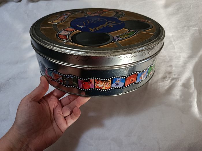 A saisir, jeu " Disney quizz" , boîte métal , ancien modèle ! ( Bien lire merci) - photo numéro 3