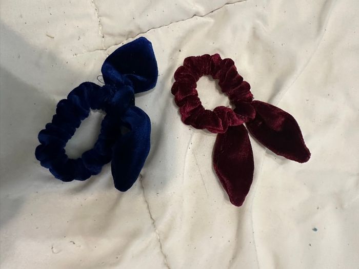 Lot de 2 élastiques chouchou velours effet noué