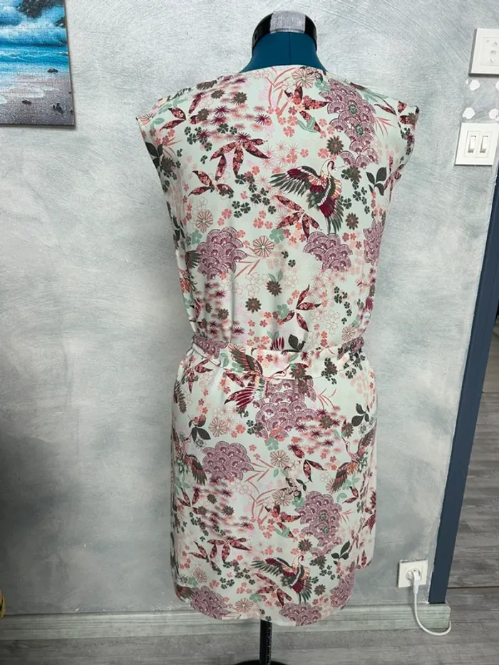 Robe droite ceinturée - photo numéro 2