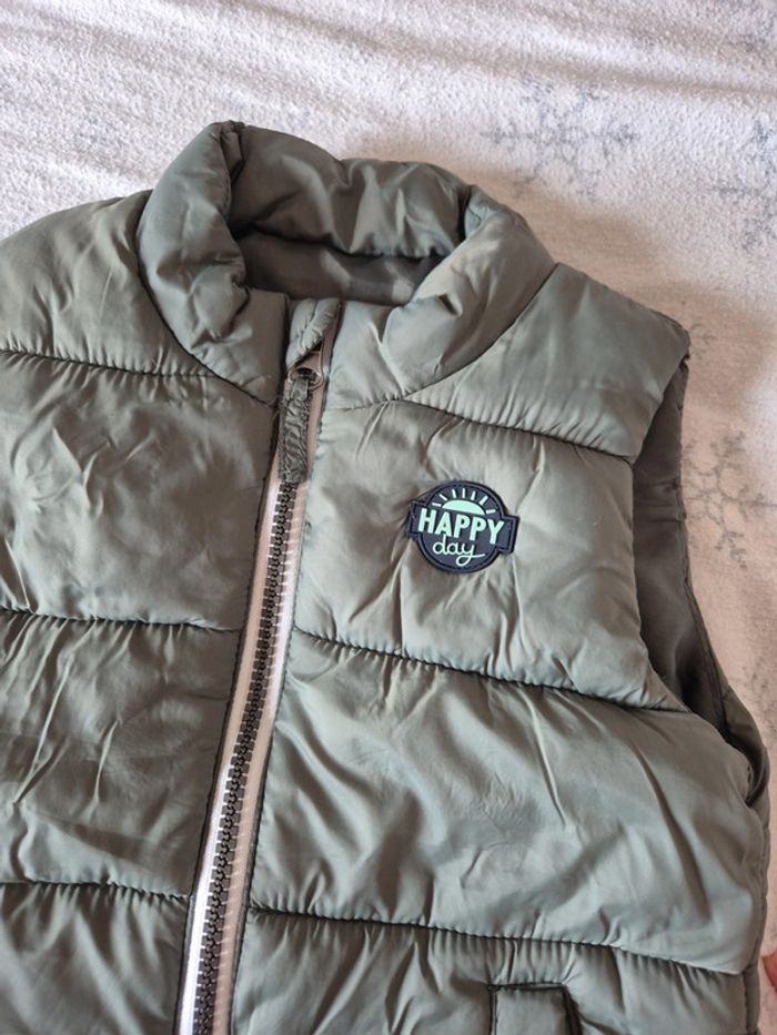Blouson sans manches kaki 24 mois - photo numéro 2