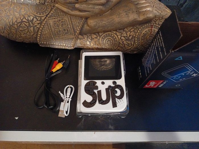 NEUF 🔥🔥 console portable retrogaming sup Gamebox 400in1 - photo numéro 4