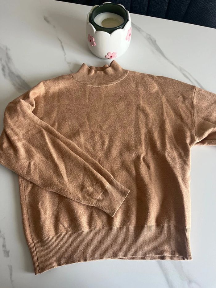 Pull marron