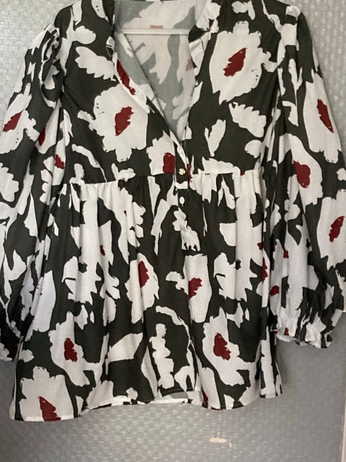 Blouse kaki crème - photo numéro 3