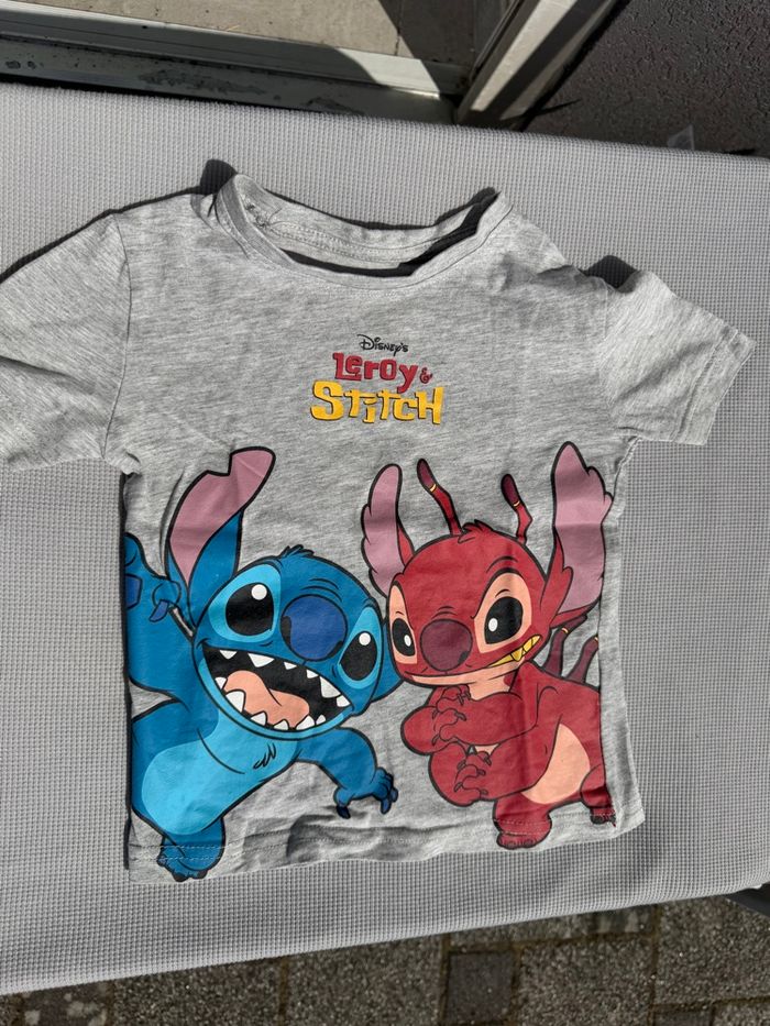 T shirt Disney stitch et Leroy taille 2 ans 92 cm - photo numéro 1