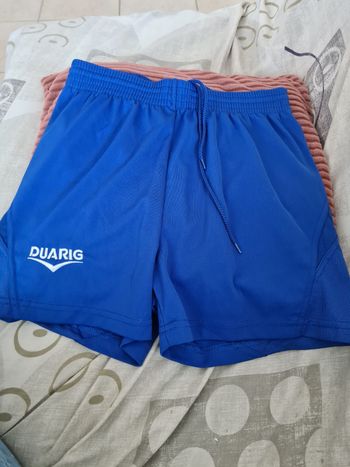 Short 10 ans