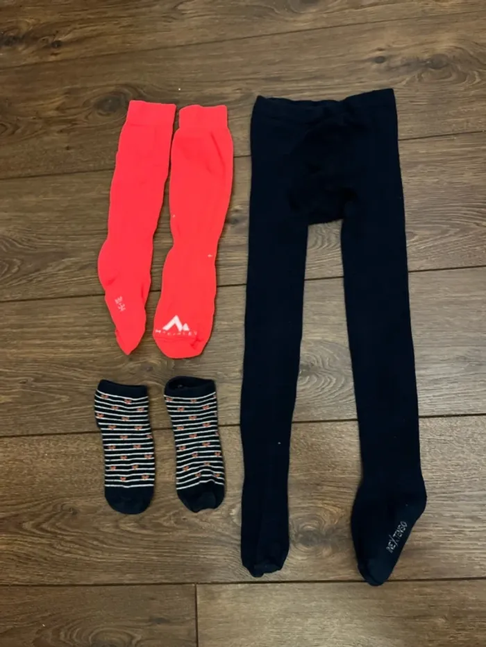 Lot collants chaussettes