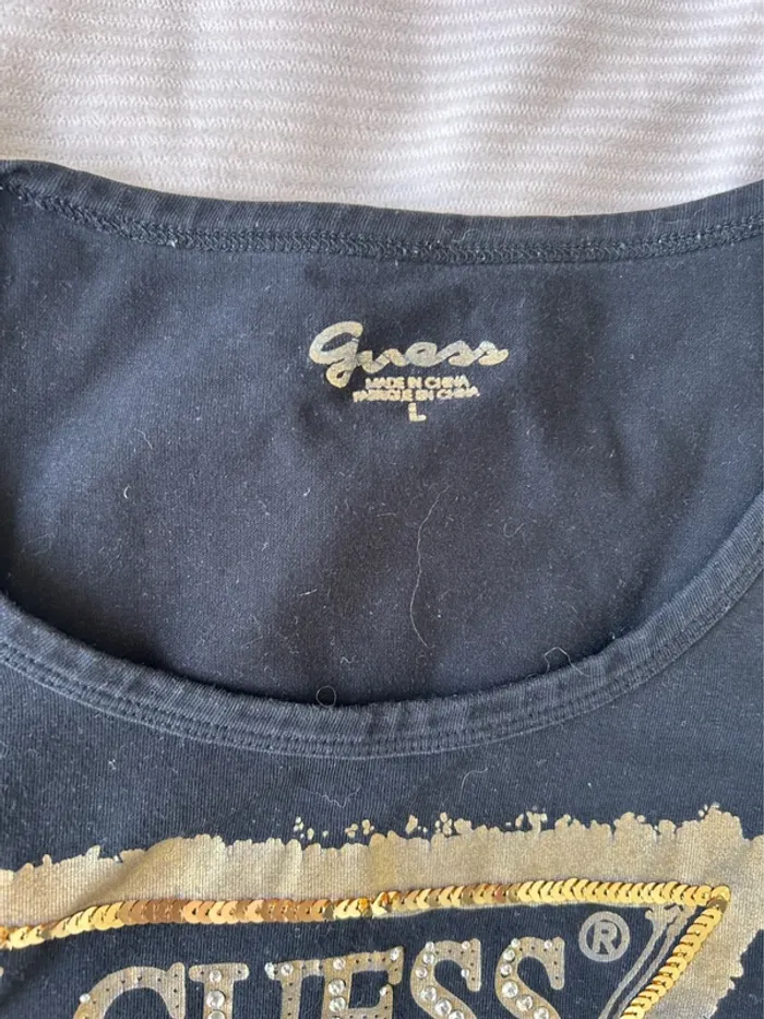 T-shirt guess noir et doré - photo numéro 3