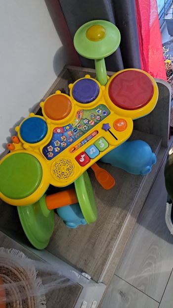 Batterie Jungle rock elephant 18 mois