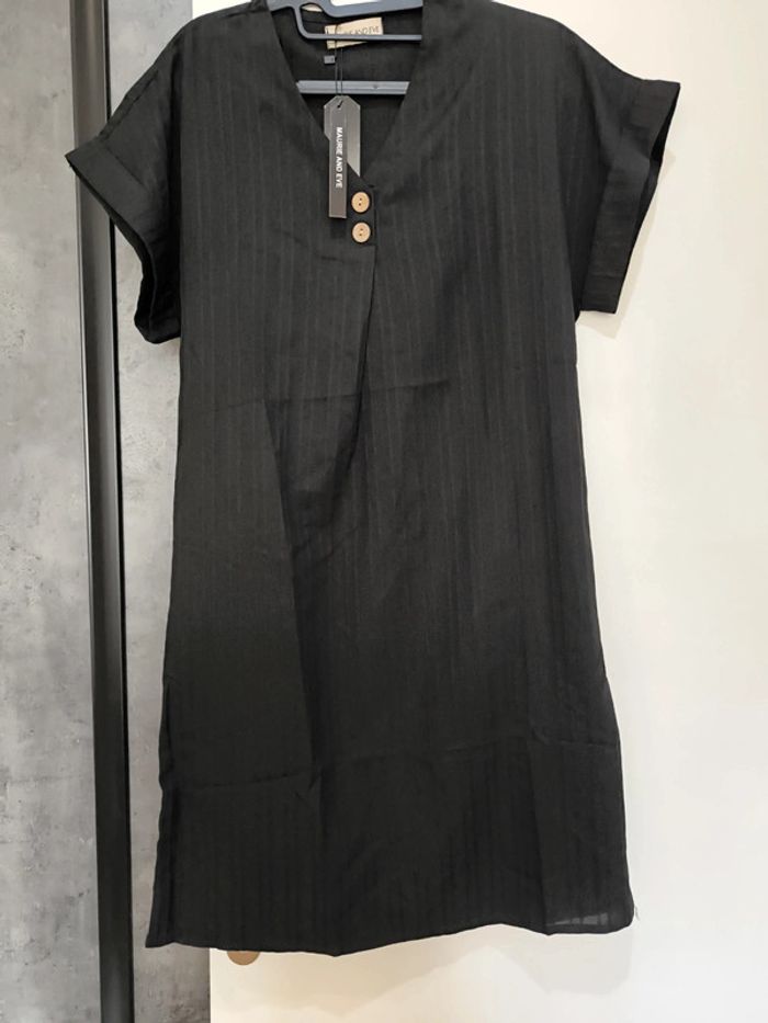 Robe noir taille S (36) neuve Maurie and eve