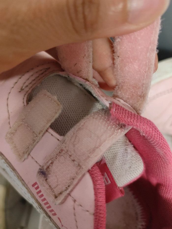 Chaussures fille puma pointure 22 - photo numéro 7