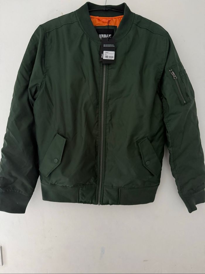 Urban classic bomber jacket