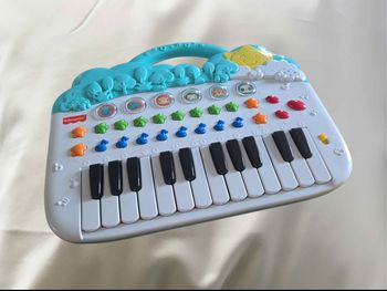 Piano / clavier d’éveil Fisher-Price bébé