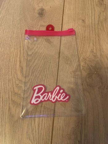 Pochette barbie