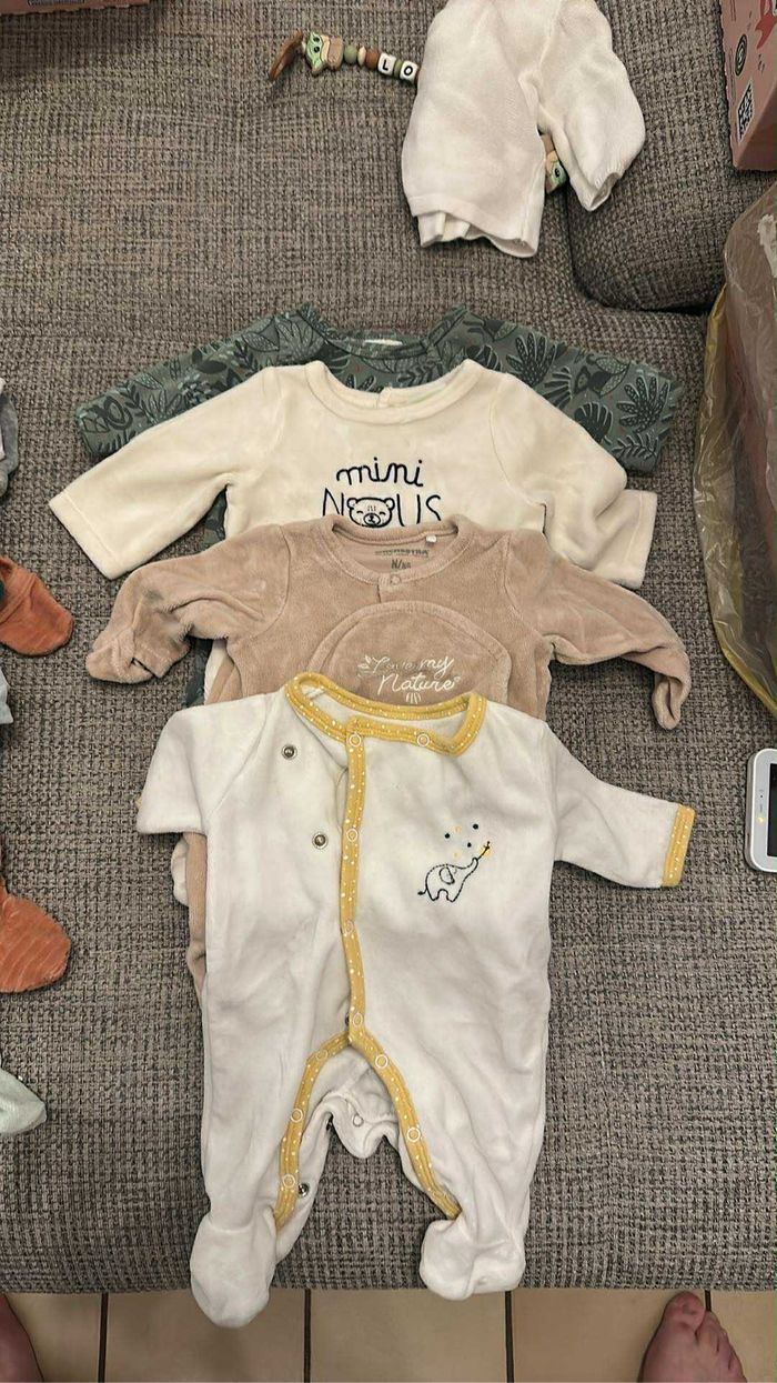 Énormes lot garçon 0-3 mois - photo numéro 4