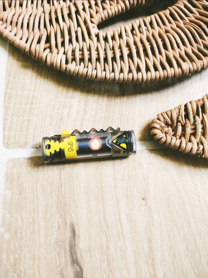 🦕 Power rangers dino charge Energem-dino chargeur n°2 jaune Parasaurolophus - photo numéro 2