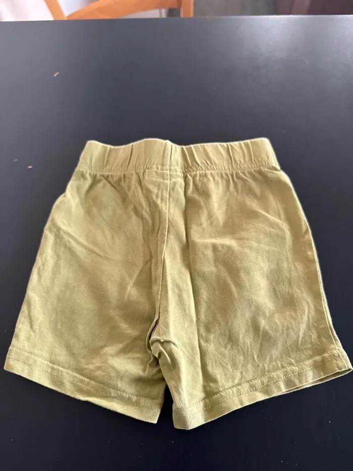 Short jurassic world vert 12/18 mois 86 cm - photo numéro 2