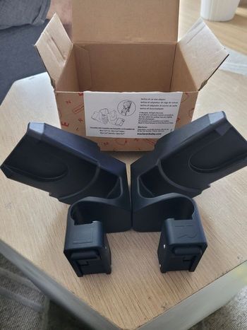 ADAPTATEUR POUR SIEGE AUTO  MACLAREN