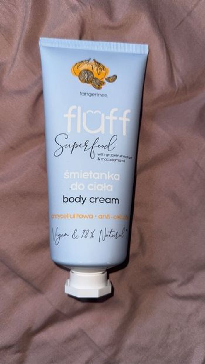 Crème pour le corps anti-cellulite Extrait de pamplemousse et huile de macadamia