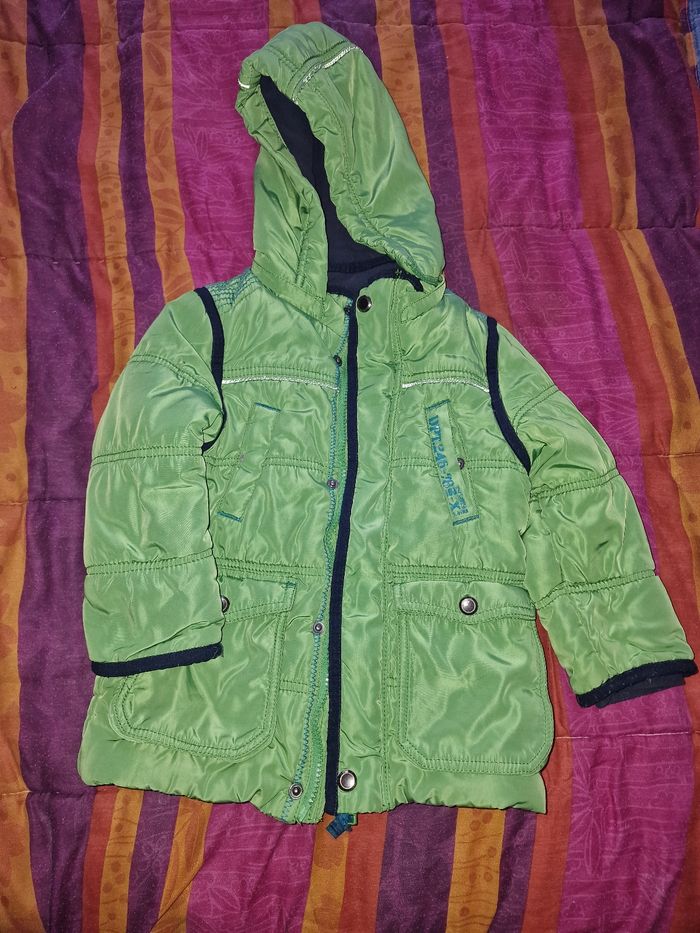 Jolie doudoune multipoches à capuche amovible - photo numéro 4