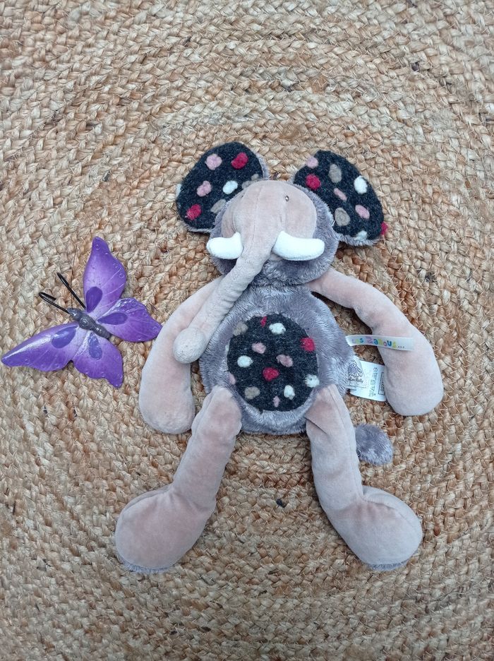 Peluche éléphant