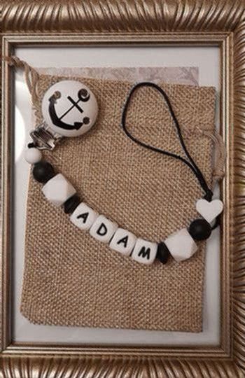 Attache tétine personnalisé