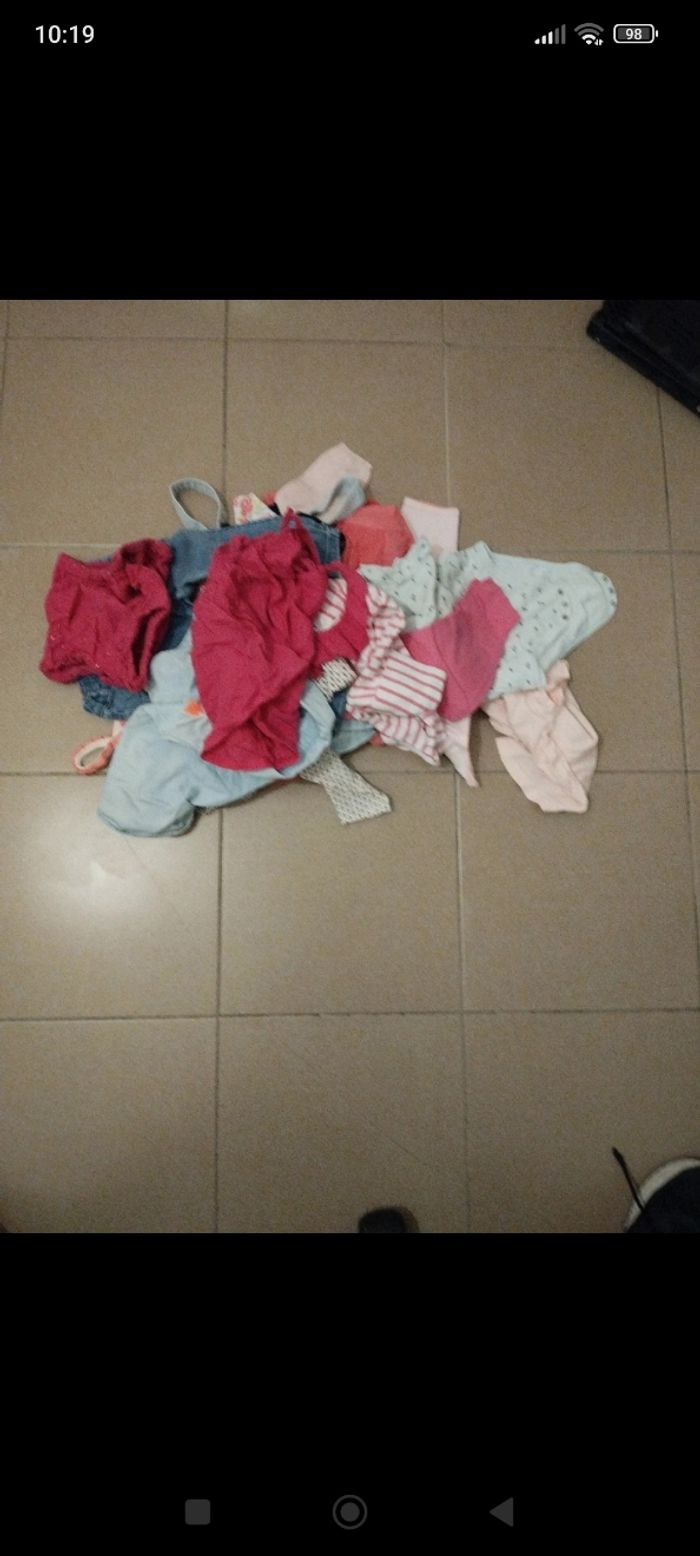 Vêtements d'enfants 1ans