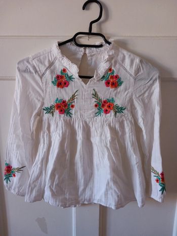 blouse fille avec broderie 8 ans