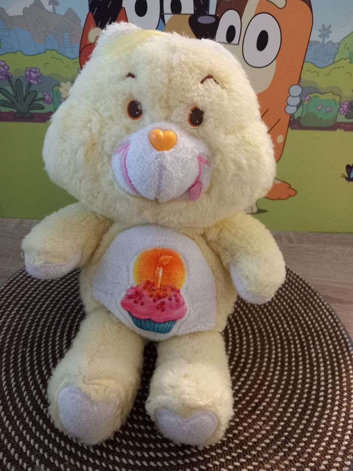 Peluche care bears birthday Kenner 1983 mesure 34cm - photo numéro 2