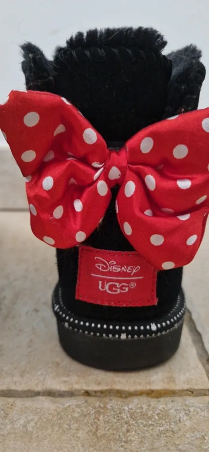 Boots fourrées thème Disney pointure 36 - photo numéro 16