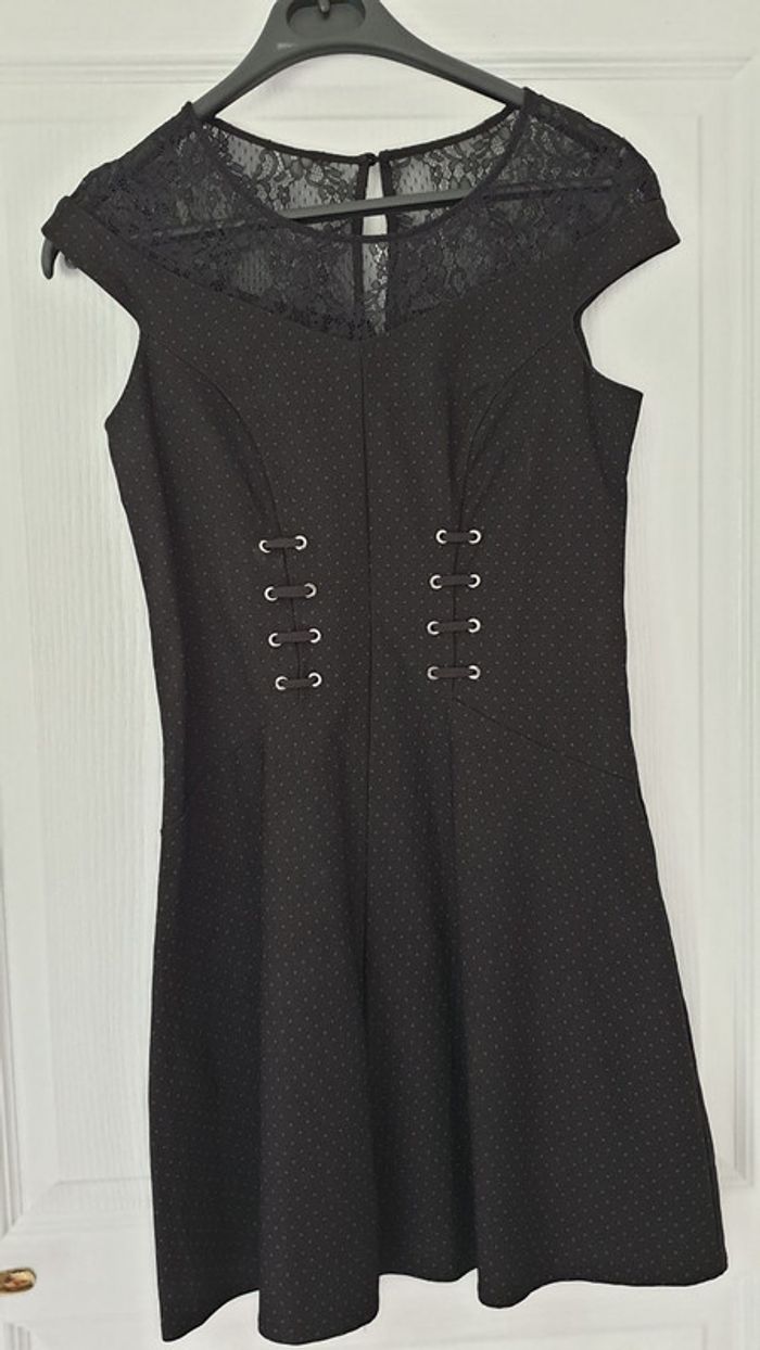 Robe noire Jus d'Orange Taille 2, comme neuve