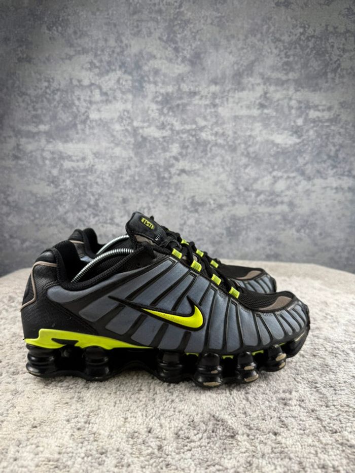 Nike Shox TL ThunderStorm - Black & Grey & Yellow - photo numéro 3