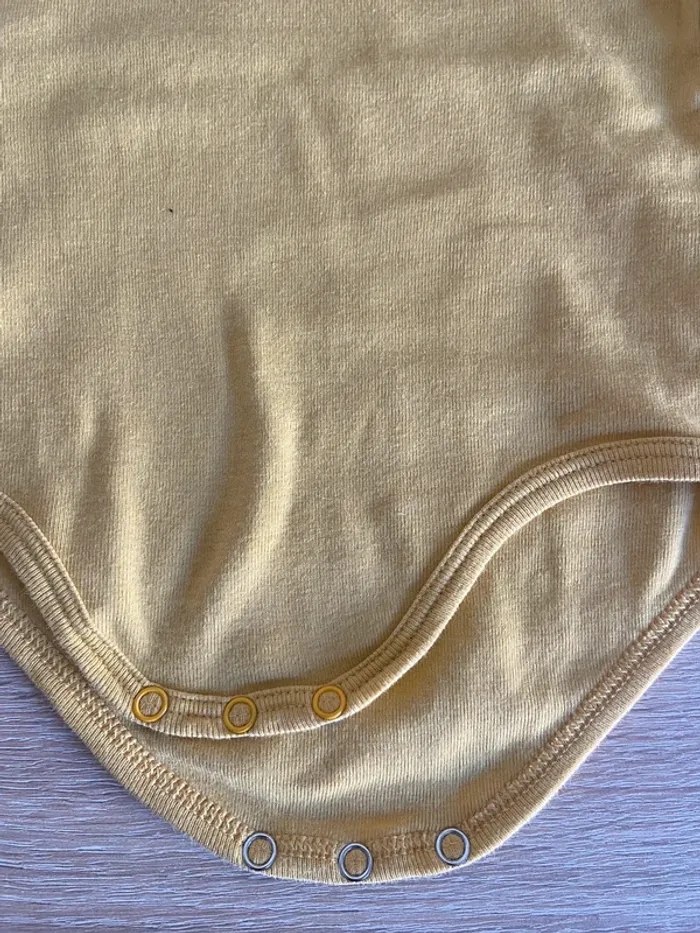 Body Petit Bateau 12mois - photo numéro 3