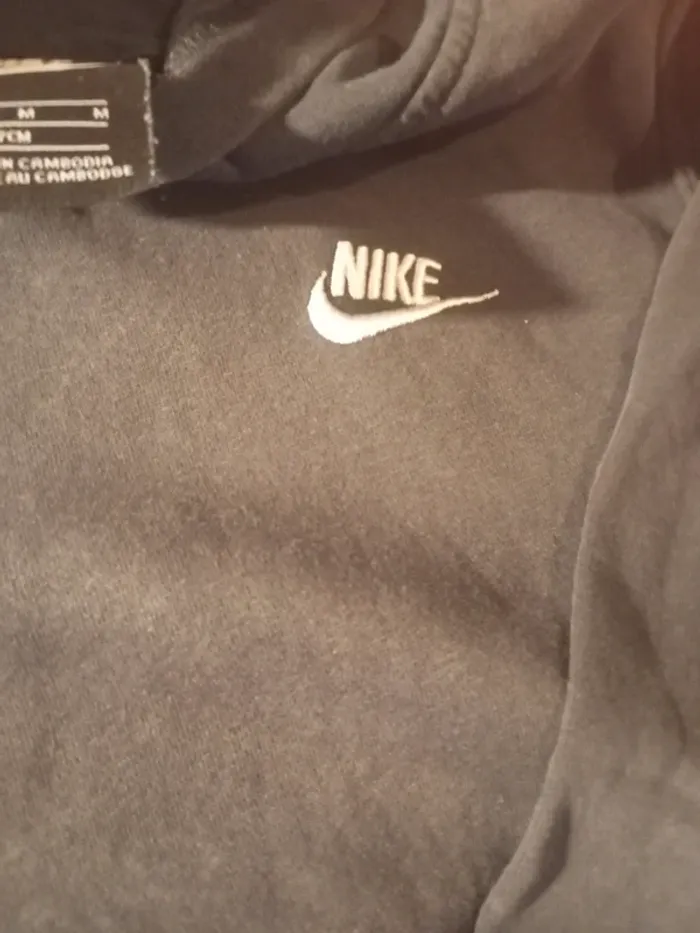 Sweat Nike noir - photo numéro 4