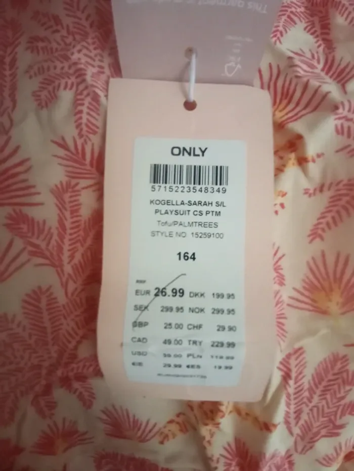 Combi short playsuit Only taille 164 neuf avec étiquette - photo numéro 3