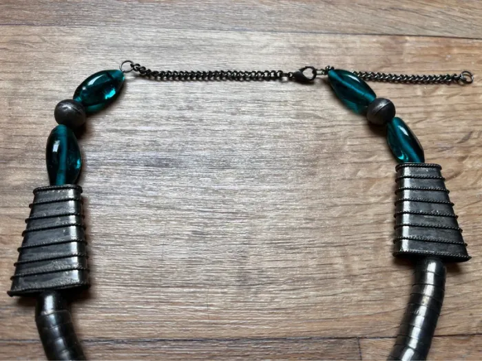 Collier perles - style ethnique - photo numéro 5