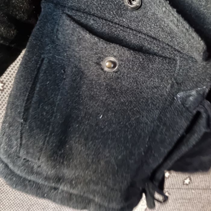 Manteau noir zippée avec boutons à capuche 3ans - photo numéro 2