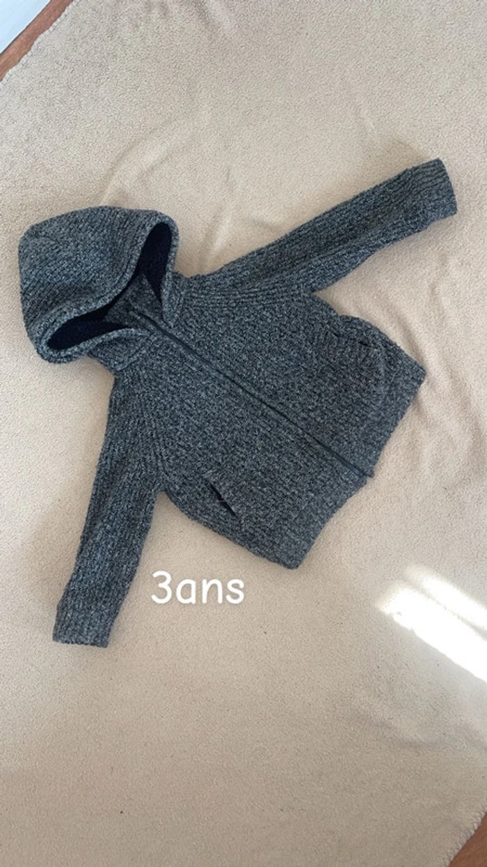 Gilet bien epai 3ans à zip