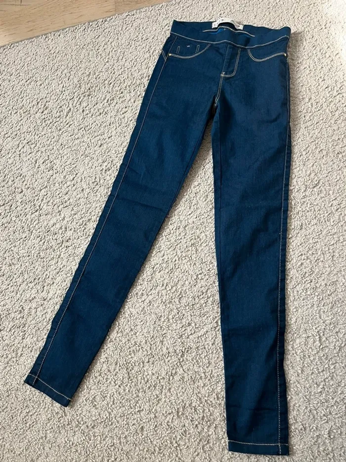 Jean slim taille 34