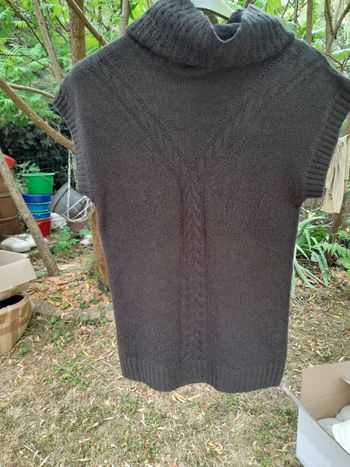 Vend Pull colle v taille 38-40