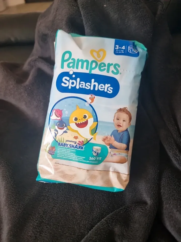 Couche de bain pampers splashers taille 3-4