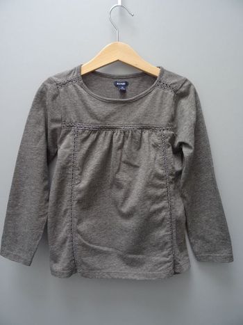 t-shirt à manches longues gris