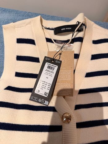 Gilet maille sans manche a rayures 